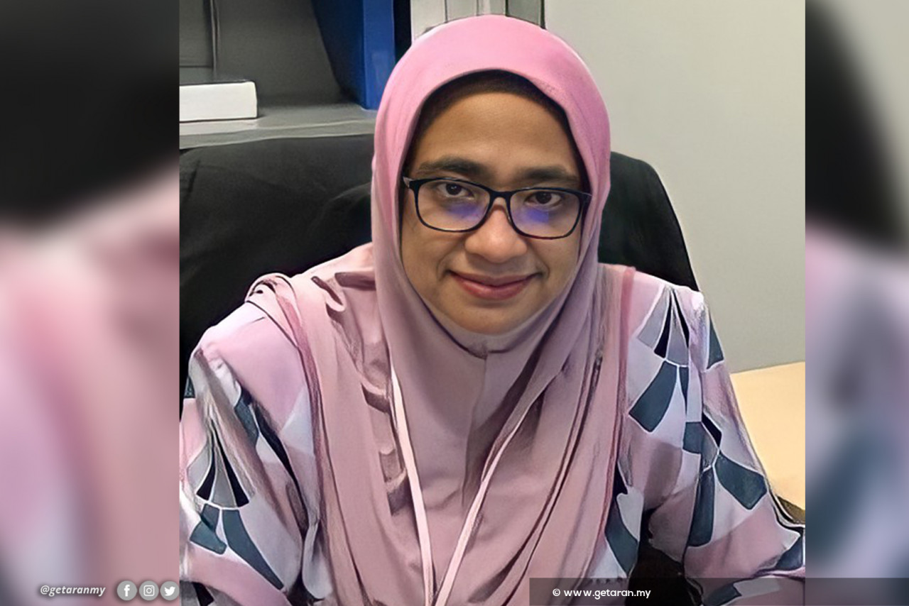 Dr Aidalina Mahmud