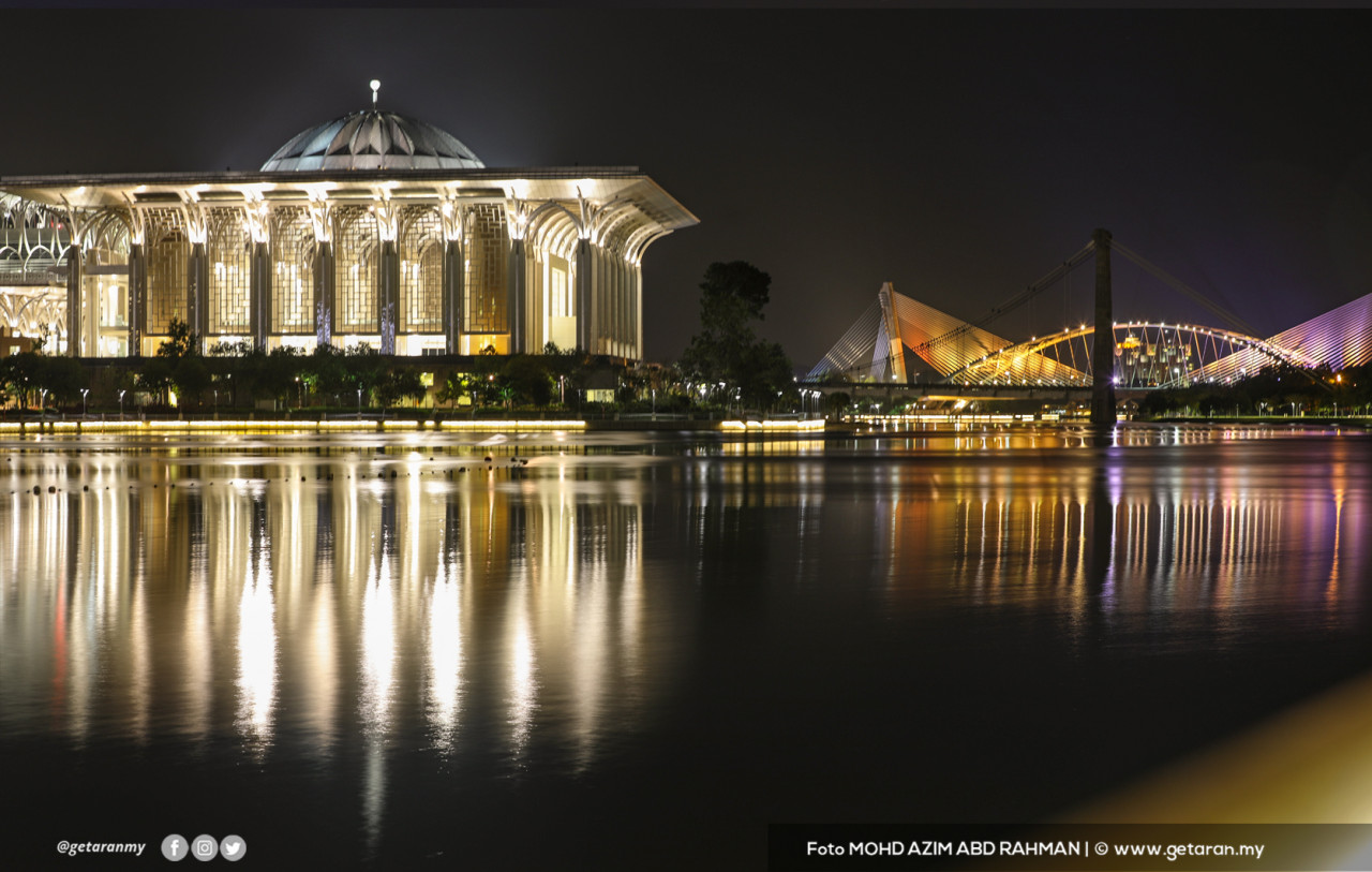 Masjid Tuanku Mizan Zainal Abidin di Putrajaya