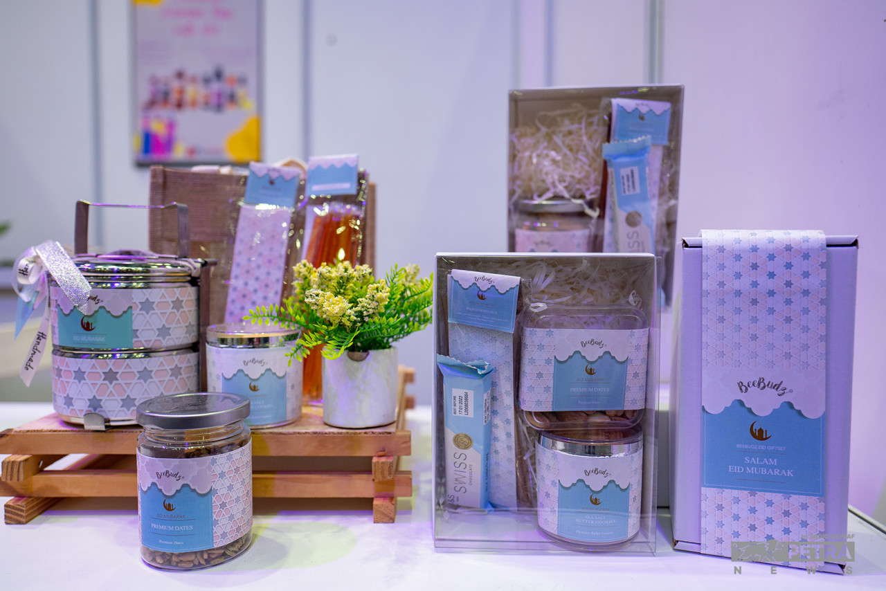 Antara produk keluaran BeeBudz.