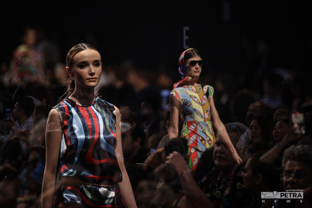 #KLFW diadakan dengan matlamat memupuk minat yang mendalam dalam industri fesyen tempatan. - Gambar oleh Syeda Imran