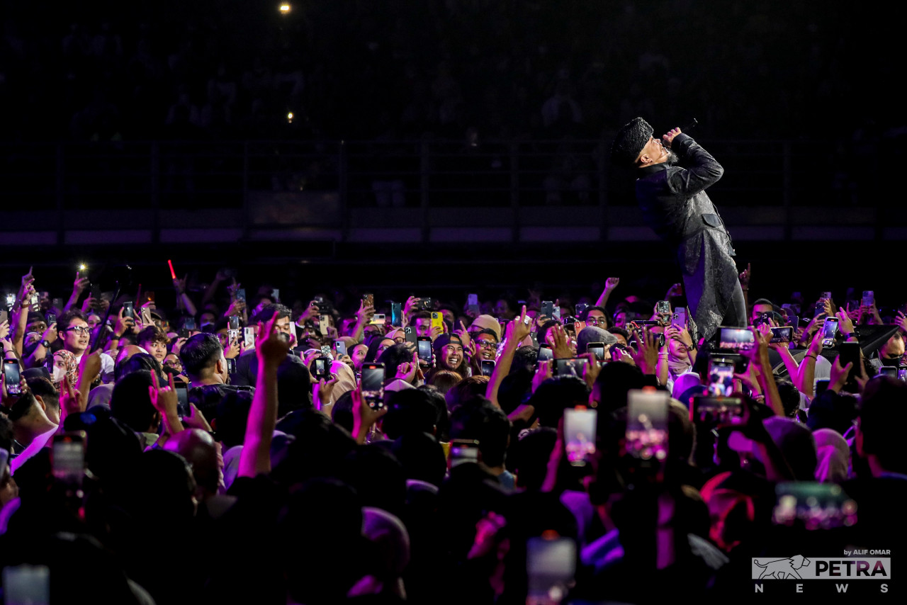 Konsert ulang tahun Dewa 19 di Kuala Lumpur baru-baru ini - Gambar oleh Alif Omar