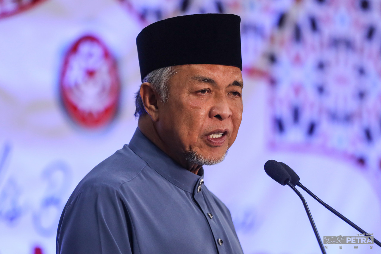 Ahmad Zahid sebelum ini memaklumkan akan ada pembersihan besar-besaran terhadap mereka yang mensabotaj parti dan calon pada pilihan raya umum lalu.