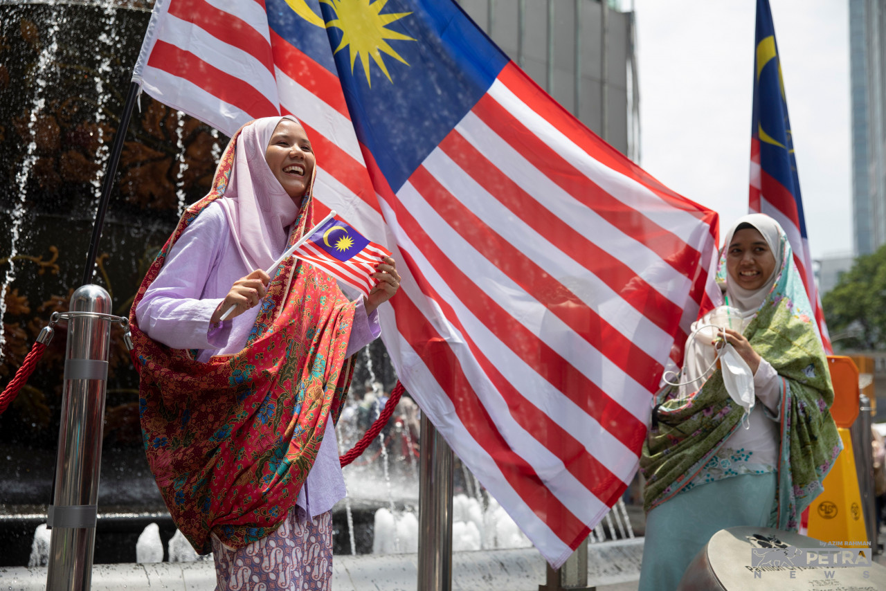 Keretapi Sarong ini bertujuan menyatukan menyatukan semua rakyat Malaysia.
