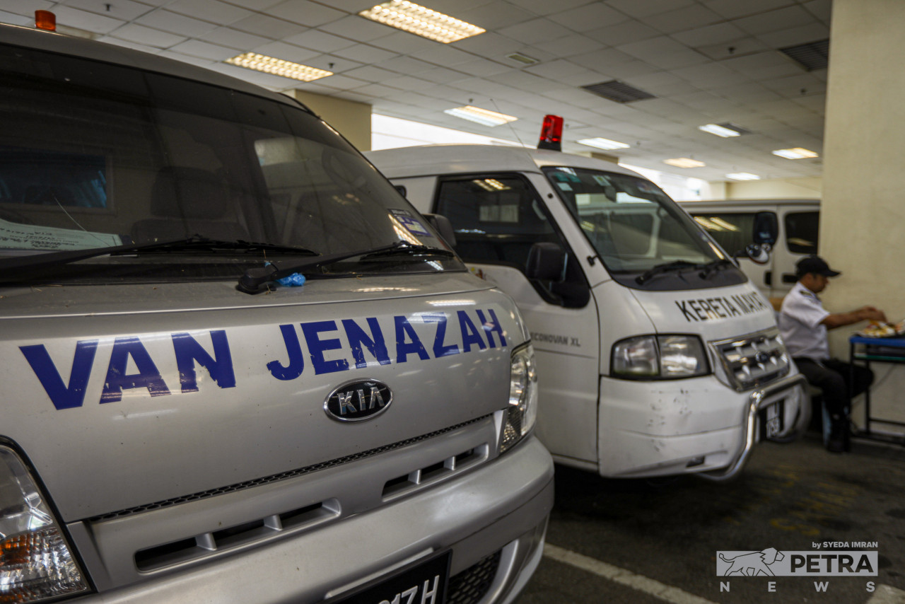 Suasana di Hospital Sungai Buloh hari ini.