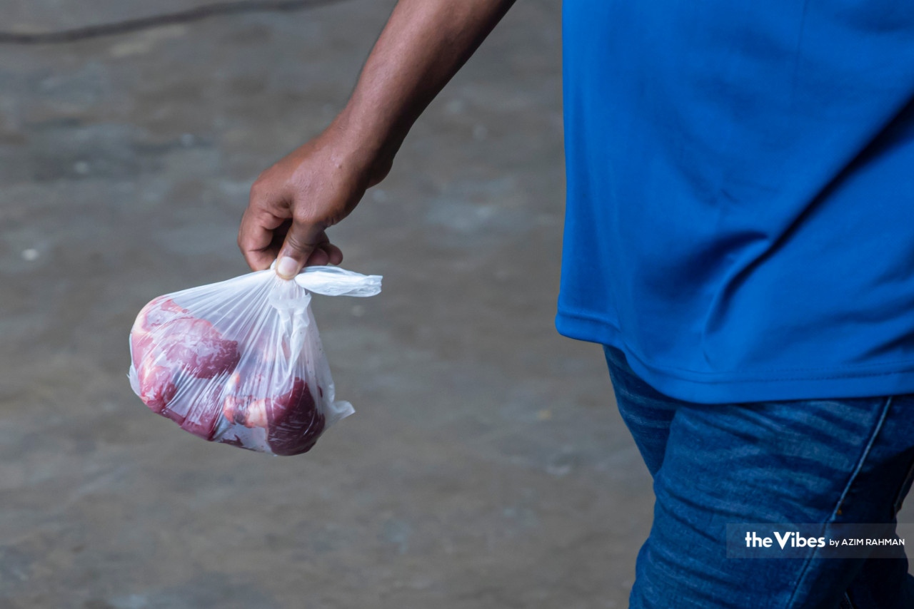 Pemberian daging korban kepada mereka yang tidak berkemampuan adalah mengikut kiraan tertentu.
