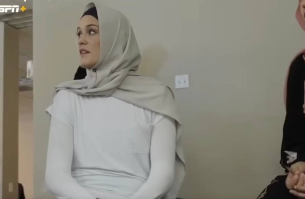 Amber Leibrock, bintang tinju MMA.