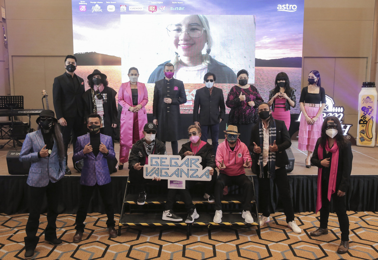 Barisan perserta GV8 yang bakal berentap mempamerkan kehebatan masing-masing.