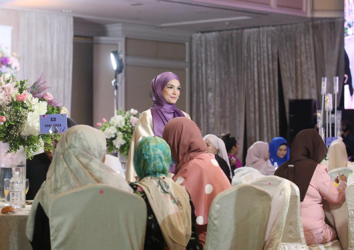 Amyra Rosli - Gambar dari TV3