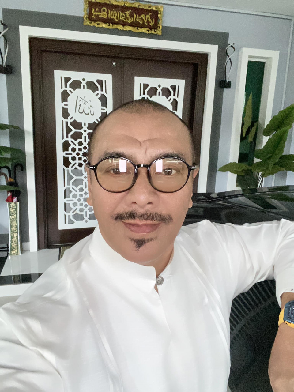 Azizul Khamis - Gambar dari Facebook