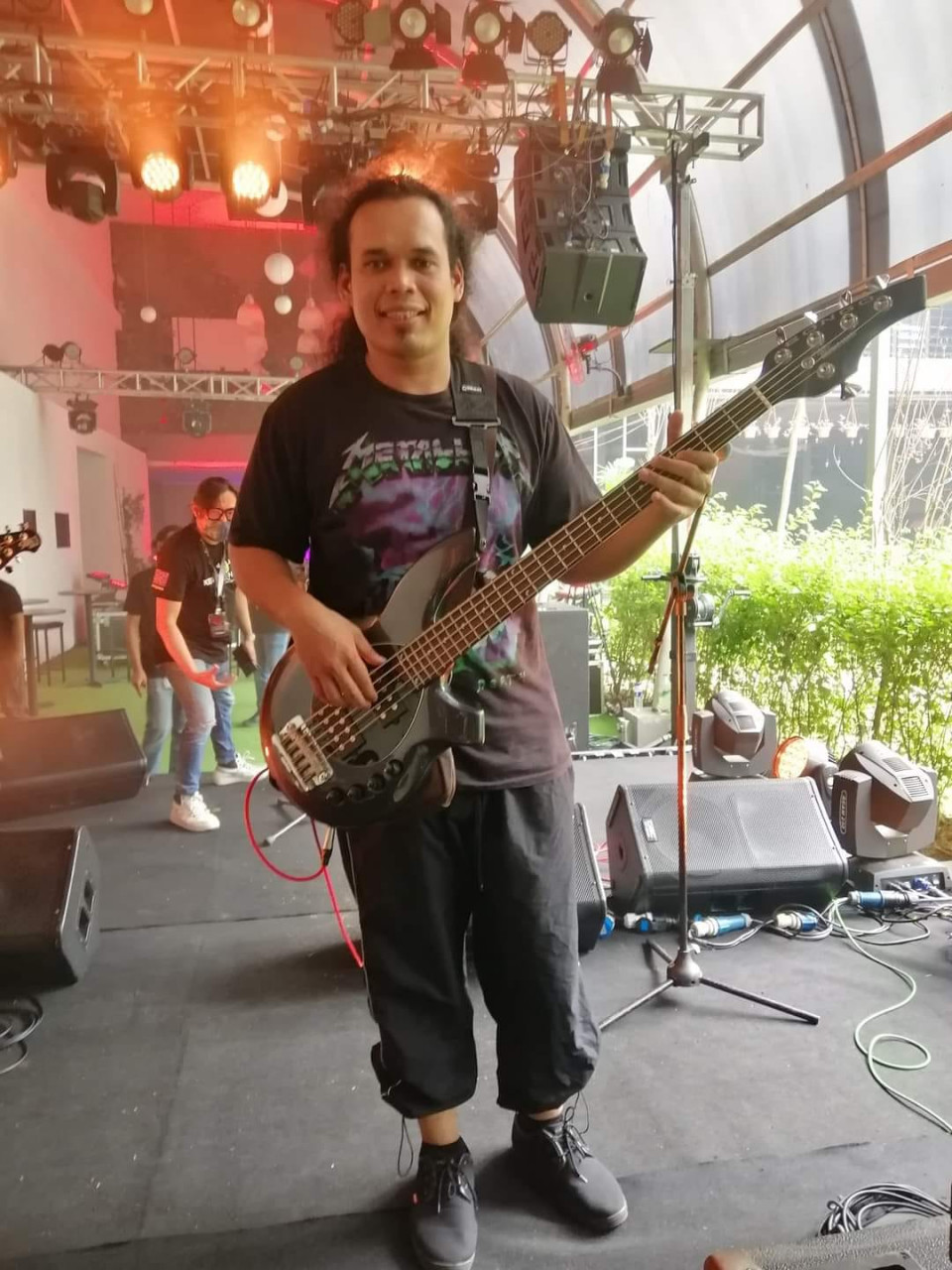 Aizad Azman (Bob Sentuhan), presiden Persatuan Sahabat Penghibur Jalanan Malaysia. Gambar: Facebook Bob Sentuhan