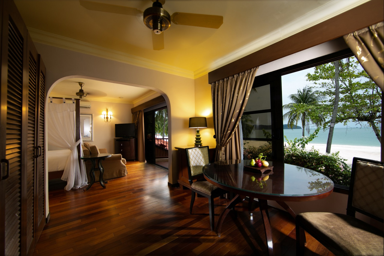 Kamar Deluxe Suite