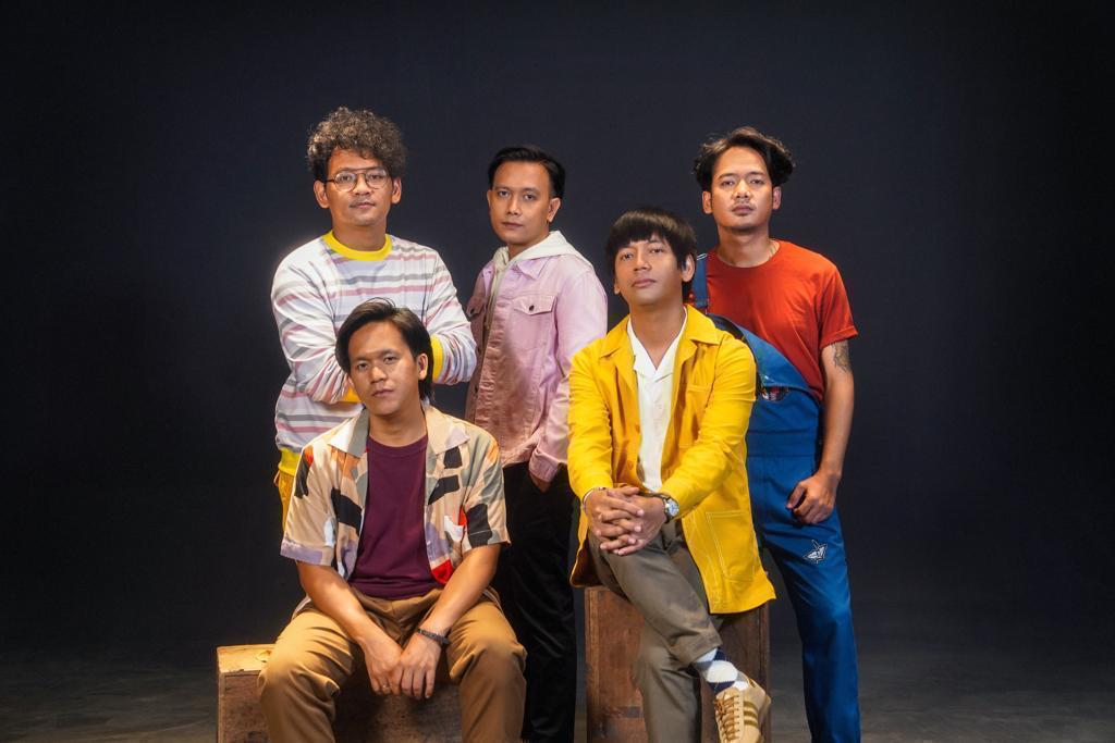 Gambar Neptunes Presents 