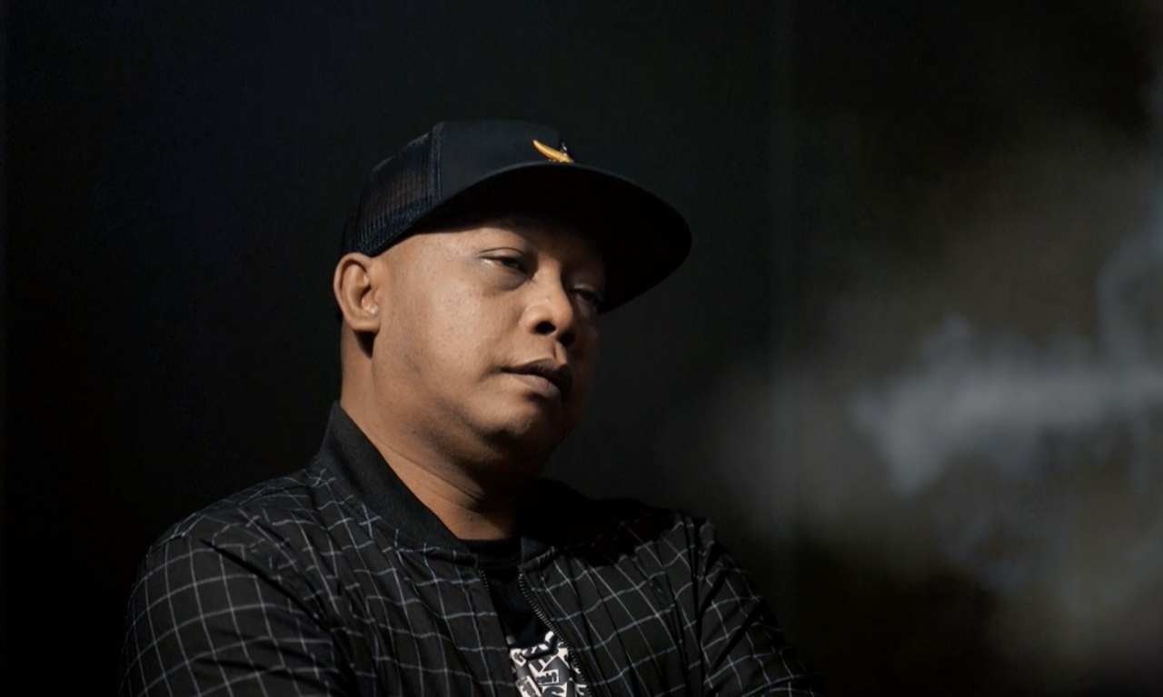 Daly Filsuf - Gambar ihsan Nova Music