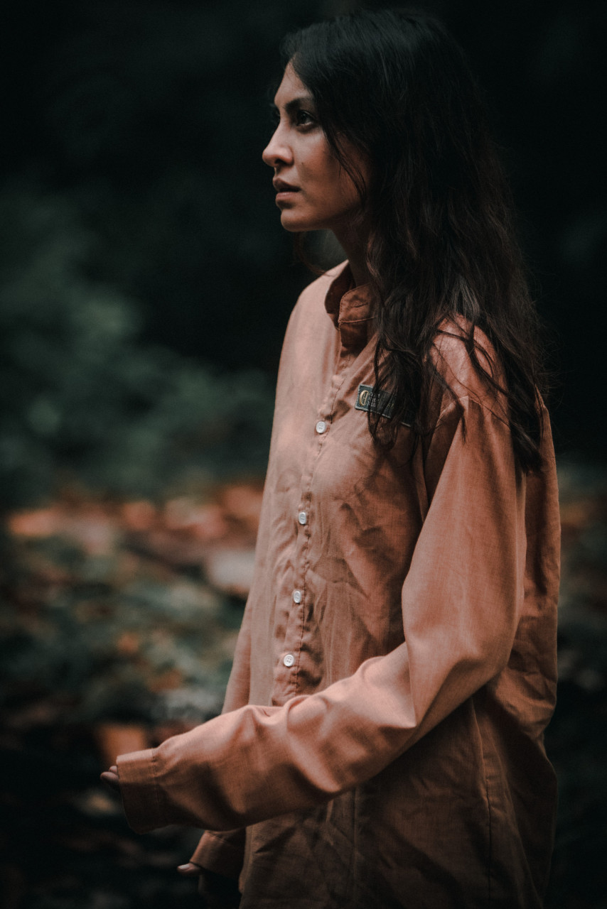 Sara Ali membawakan watak Ameera.