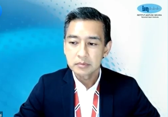 Dr Azmee Mohd Ghazi