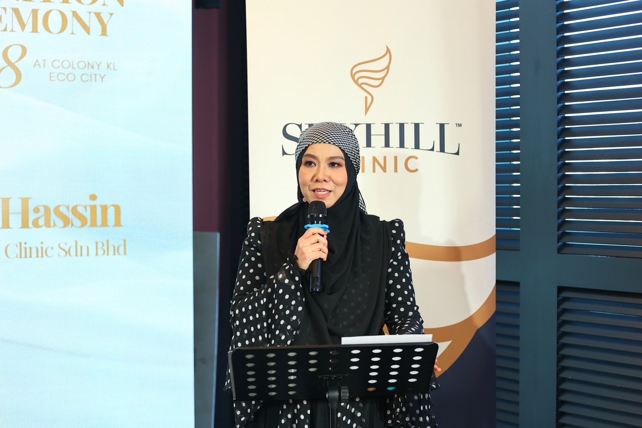 Dr Linda Mat Hassin.