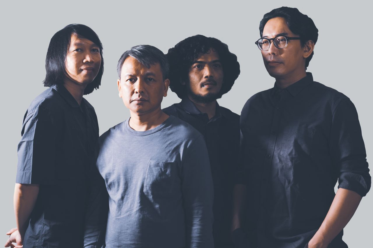 Efek Rumah Kaca - Gambar Neptunes