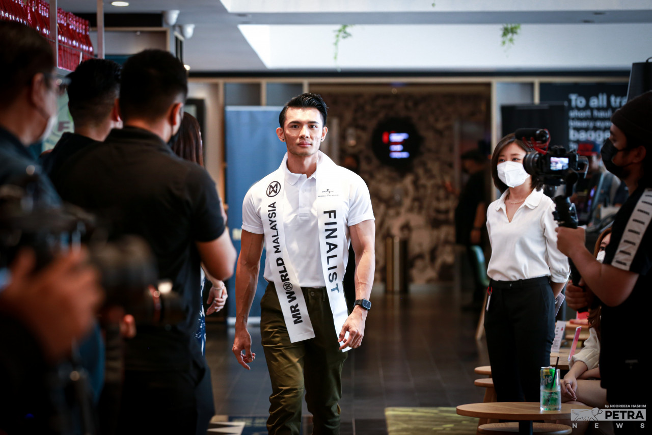 Jack, Jurulatih Kecergasan (30)
