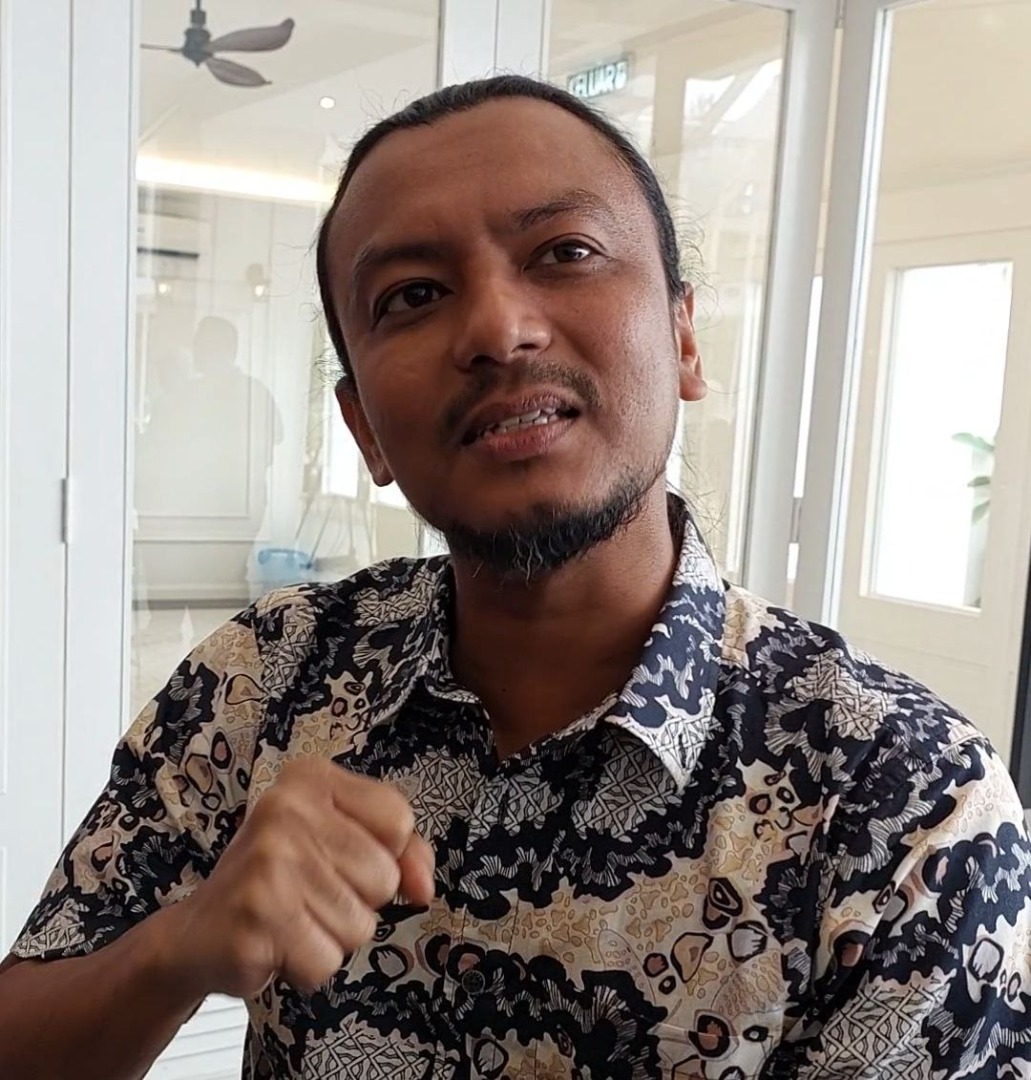 Faizal menasihatkan untuk menjadi anak seni kita perlu kental. - Gambar Helmi Anuar