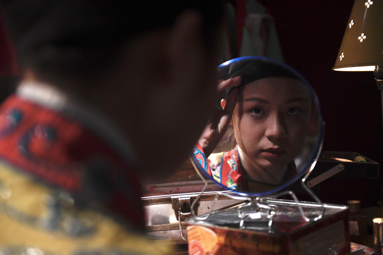 Pelakon utama iklan, Charmaine Cheong, 21, yang juga dikenali dengan nama pentasnya Siew Lin