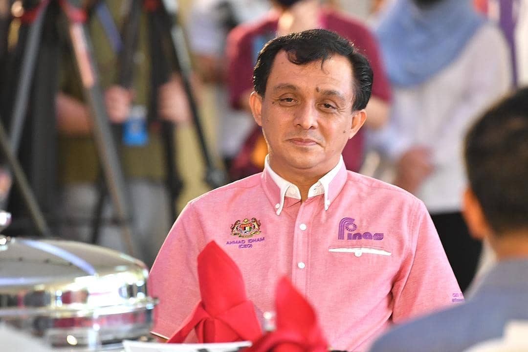 “Kita ini sahabat dia. Bukan baru kenal. Berpuluh-puluh tahun berkawan. Dia masih tak peduli kita dan tak mahu langsung berjumpa” – Mat London. Gambar: Instagram Ahmad Idham @ahmad_idham
