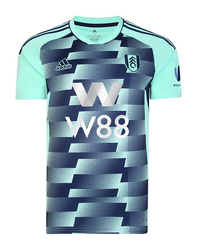 Jersi Fulham. - gambar Football Kit Archive