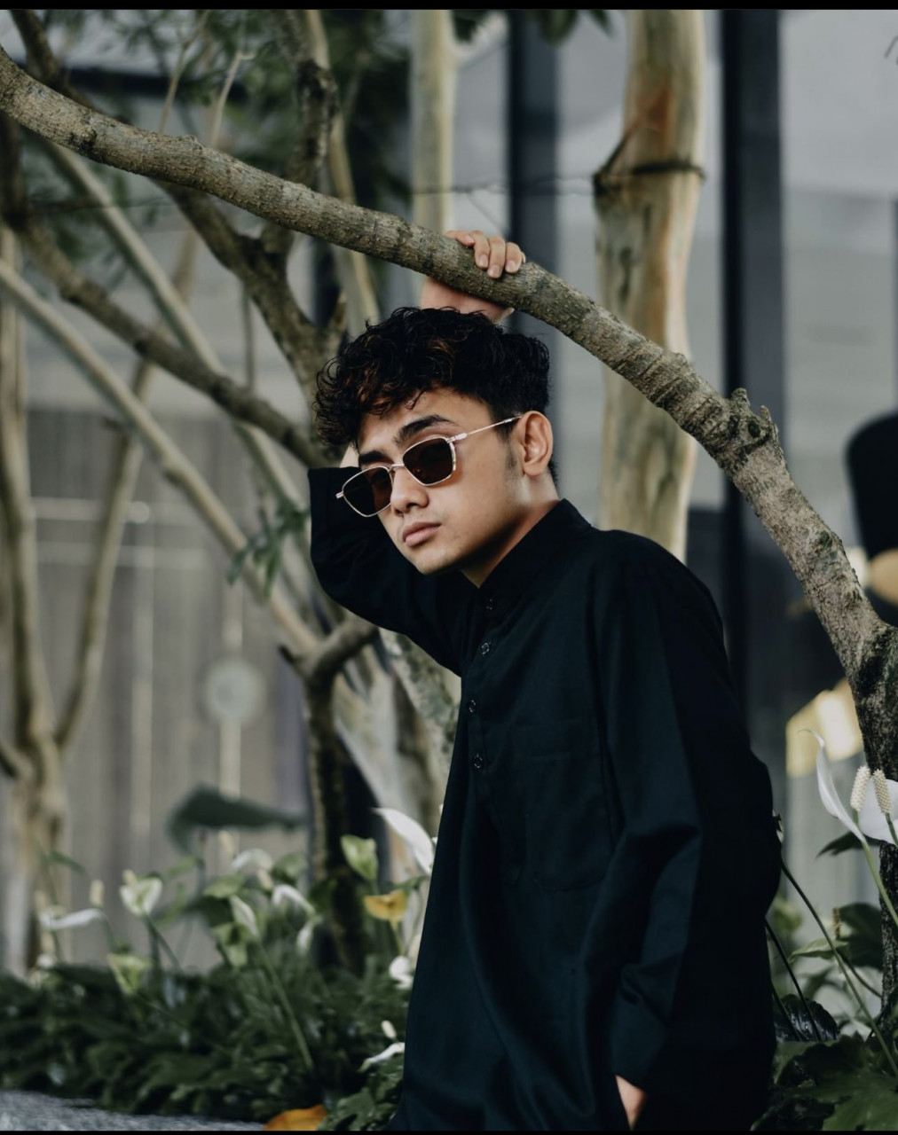 Penyanyi ini berniat untuk berkongsi rezeki pada lebaran kali ini. - Gambar Instagram Naufal Azrin
