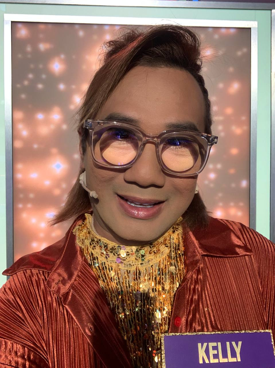 Kelly Azman meminta netizen tidak mempertikaikan kenapa dia dipilih sebagai juri dalam program All Together Now.