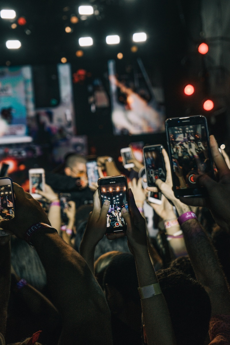 Gambar: Gian Cescon, Unsplash