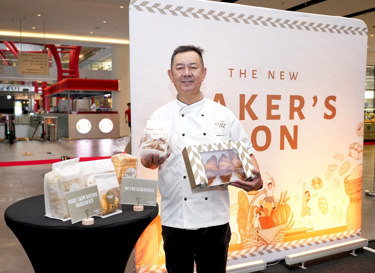 Ketua Chef Pastri The Baker's Son, Peter Tan.