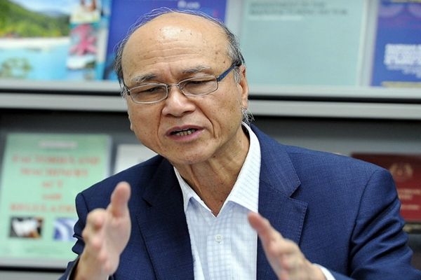Lee Lam Thye