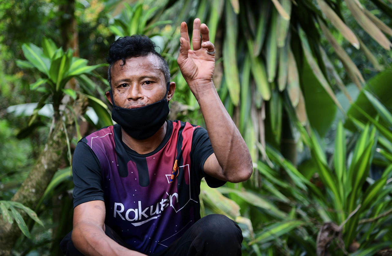 Lee bin Ropah - Gambar Bernama