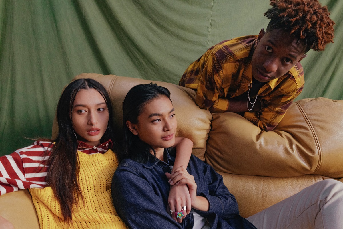 Bergaya santai dan selesa di bulan Ramadan bersama Levi's. - Gambar Levi's