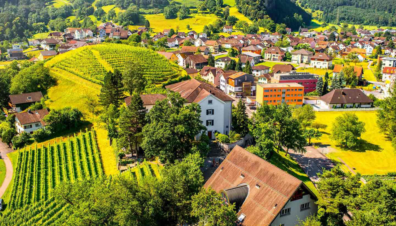 Liechtenstein - Gambar dari www.worldtravelguide.net