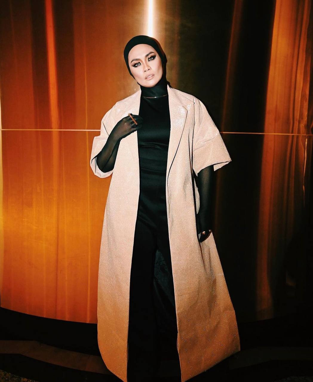 Penyanyi Liza Hanim selepas mengadakan persembahan pada minggu pertama All Star Gegar Vaganza. gambar Instagram Liza Hanim