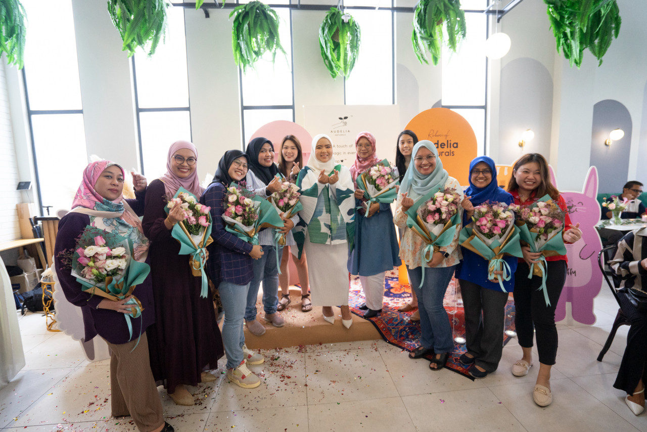 Sebahagian peserta yang menyertai program stokis Audelia Naturals. - Gambar ihsan Audelia Naturals