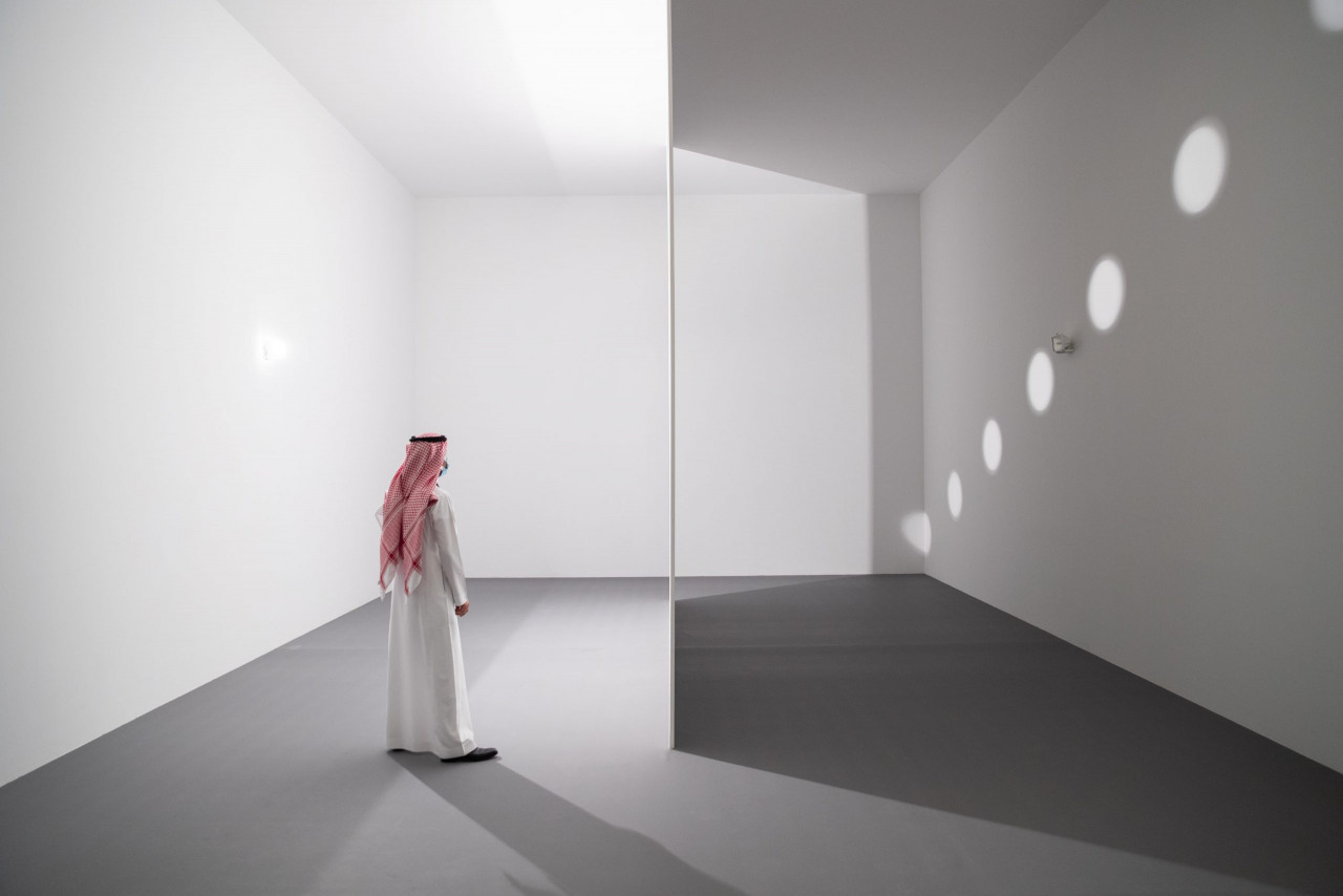 Holes of Light, karya Nancy Holt