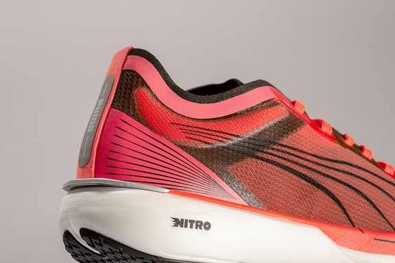 Sepatu PUMA Running Liberate. Gambar: PUMA