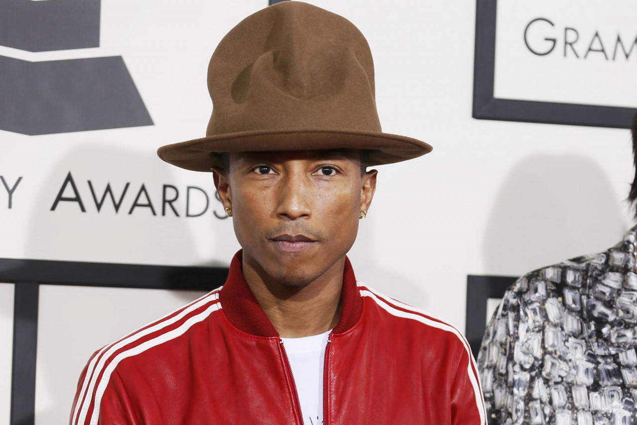 Pharrell Williams dengan topinya