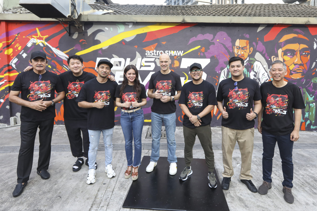 Barisan artis, penerbit dan produksi filem Polis Evo 3. - Gambar Astro Shaw
