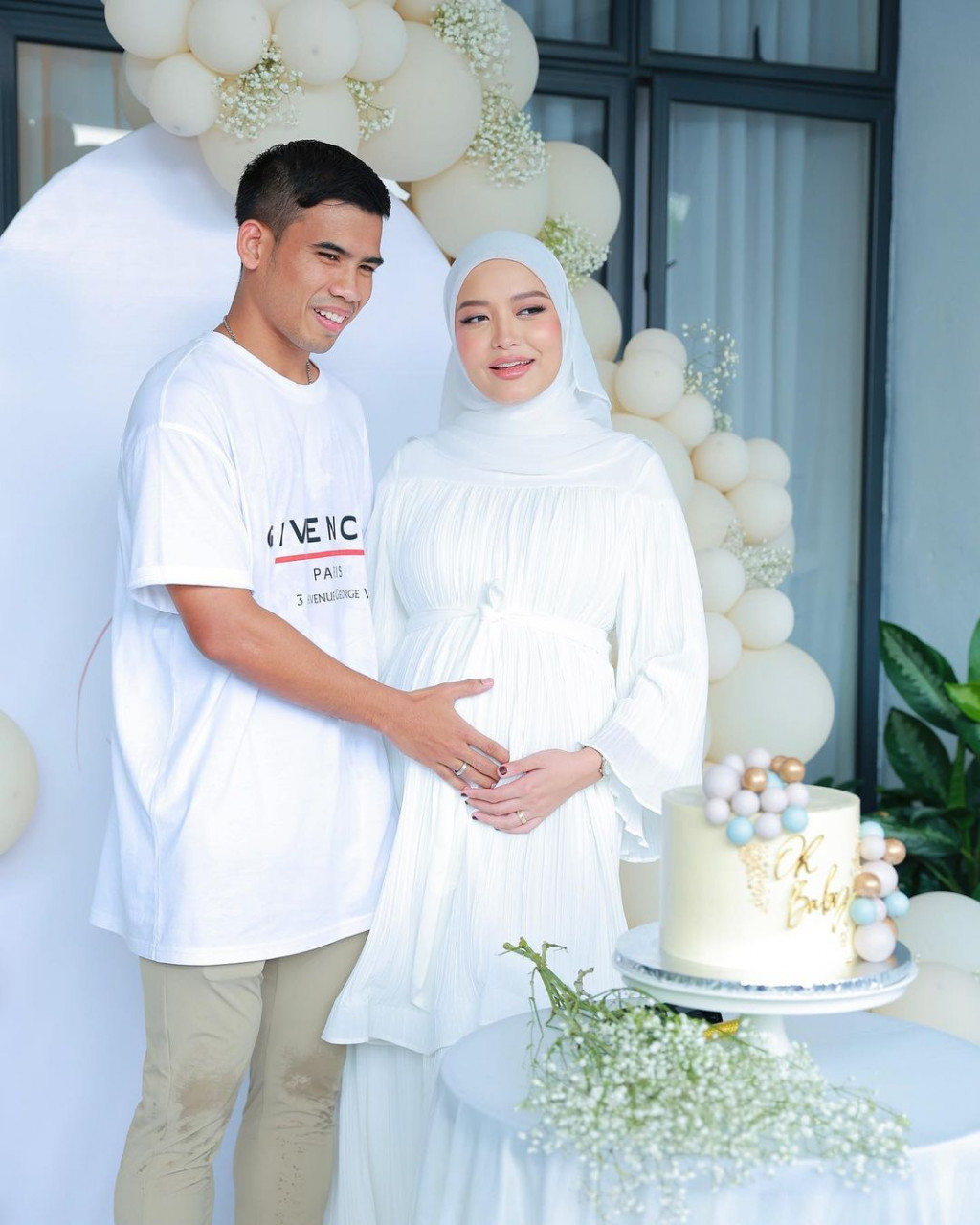 Safawi dan Syifa pada majlis 'baby shower'.
