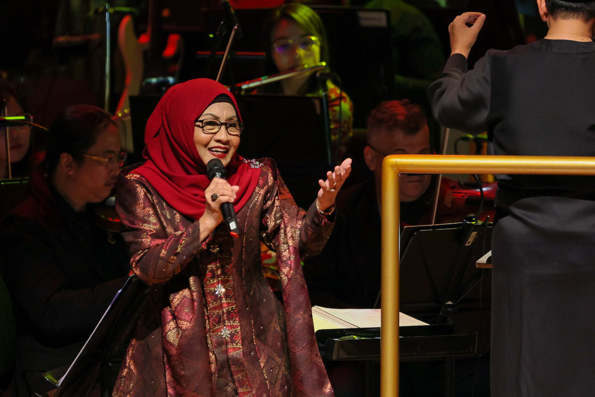 Sanisah Huri