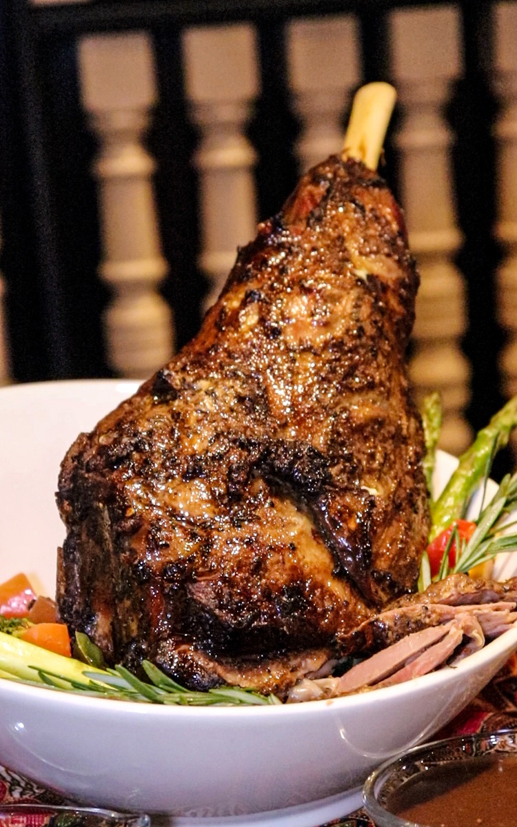 'Grilled lamb leg'