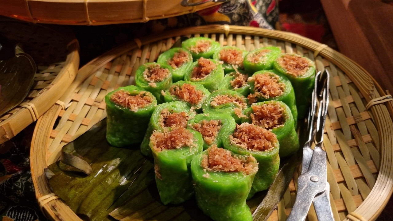 Aneka kuih tradisional