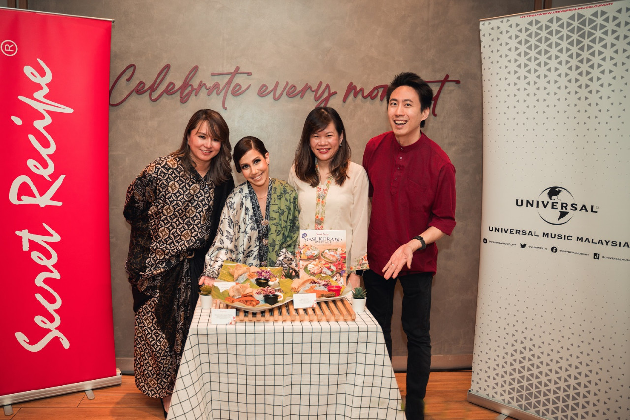 Menu istimewa rekaan Chef Anis Nabila pasti memenuhi selera ramai