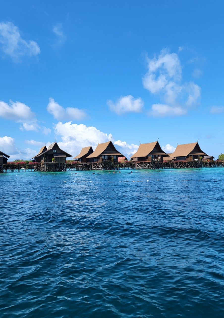 Pulau Kapalai