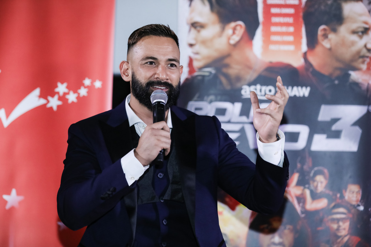 Sharnaaz telah dipilih untuk membawakan watak antagonis dalam sekuel filem yang ditunjangi oleh Zizan Razak dan Shaheizy Sam ini