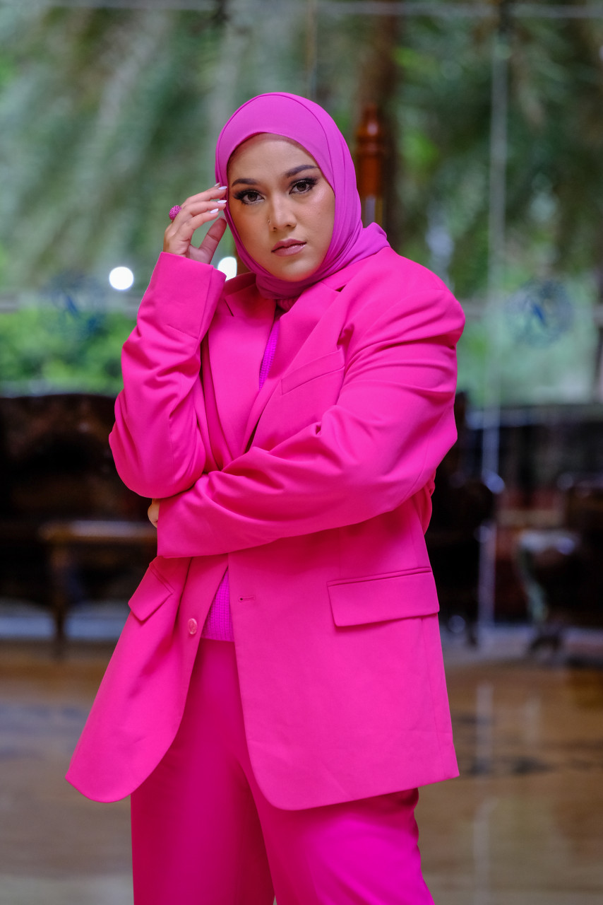 2022 boleh dianggap sebagai tahun yang sukses buat Shila Amzah apabila cukup aktif berkarya dan meraih pelbagai kejayaan, biarpun berdepan dengan isu peribadi yang cukup mengesankan dirinya