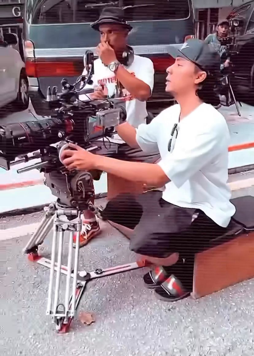 Syamsul Yusof telah membawa haluan baharu dengan menerbitkan filem bertajuk The Original Gangster di bawah produksi miliknya sendiri, Syamsul Yusof Films dengan kerjasama Razor's Edge Pictures.