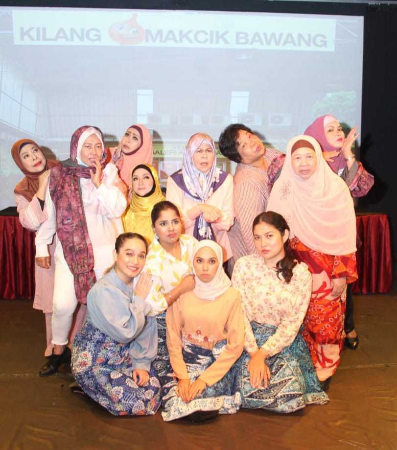 Teater 'Dara dan Makcik Bawang' bakal menceritakan pertembungan gaya hidup antara golongan dara dan makcik bawang - Gambar ihsan Dr. Rosminah Tahir 